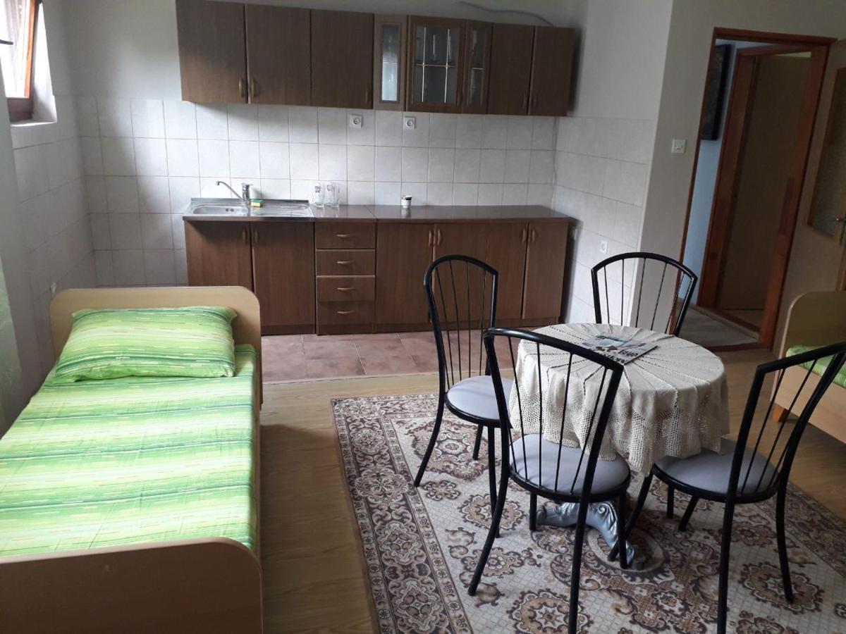 مبيت وإفطار Miljevina Prenociste Vitas المظهر الخارجي الصورة